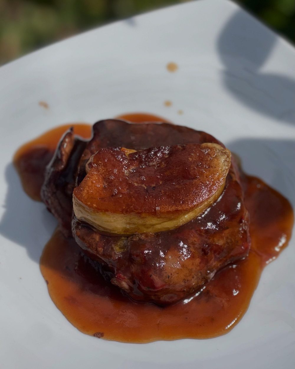 Solomillo de vaca añeja al estilo oporto con foie fresco